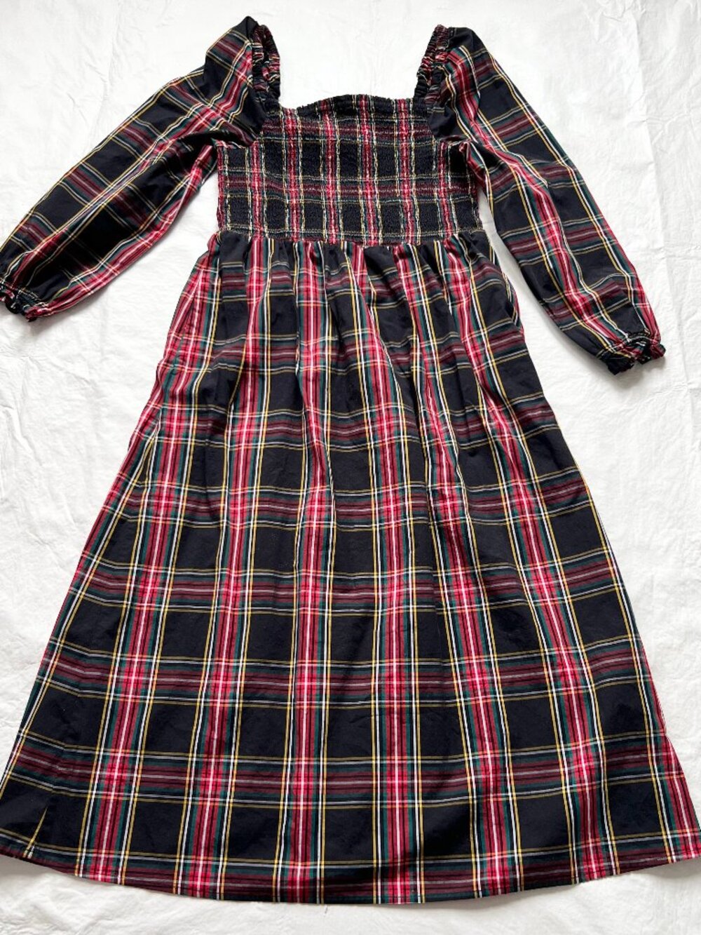 J Crew dress long sleeve black red tartan smocked womens Medium midi cotton